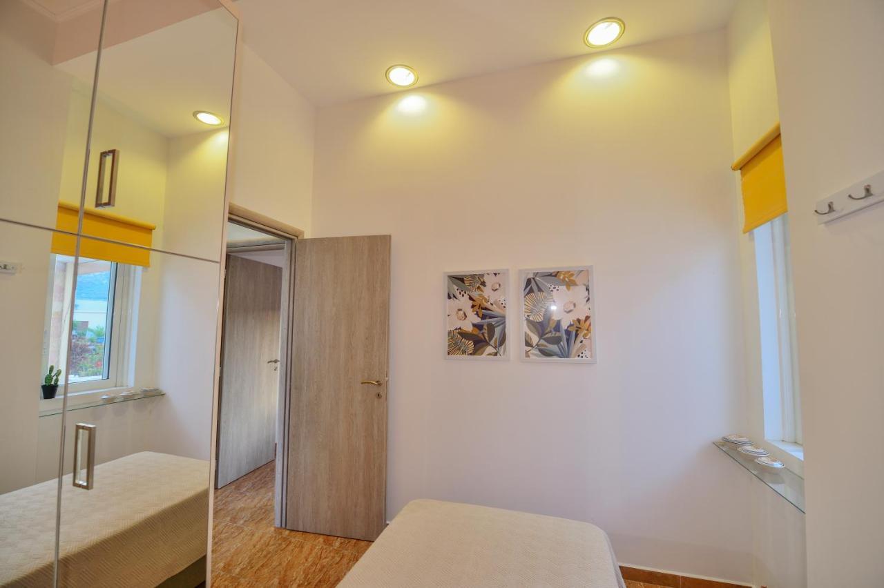 Mpoulakis Apartment 46 Kíssamos Екстериор снимка
