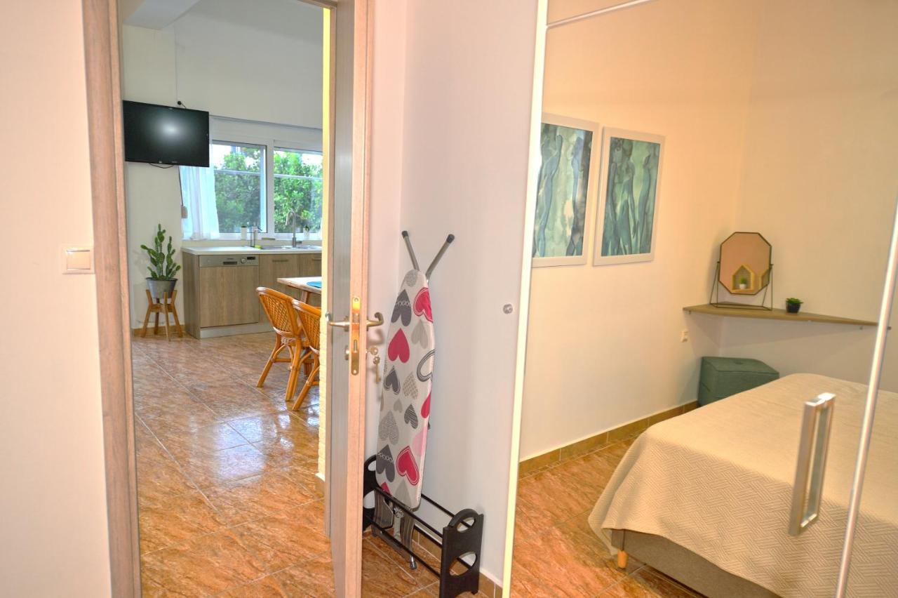 Mpoulakis Apartment 46 Kíssamos Екстериор снимка